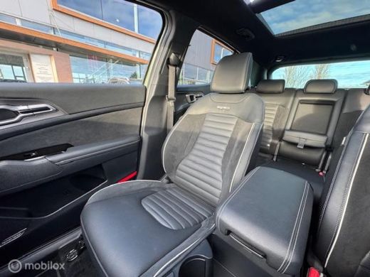 Kia Sportage 1.6 T-GDi Plug-in Hybrid AWD GT-PlusLine Pano dak ActivLease financial lease