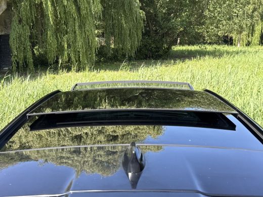 Land Rover Range Rover Velar 2.0 250PK AWD R-DYNAMIC BLACK PACK SE LEDER/VIRTUAL/PANORAMADAK ActivLease financial lease