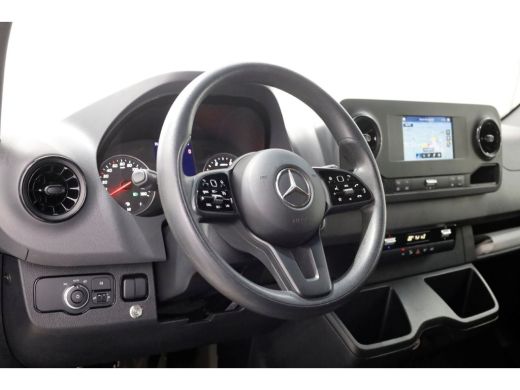Mercedes-Benz Sprinter 316 CDI 163pk 7G Automaat L2H2 4x4 ZG1 Airco/Camera/Trekhaak 2800kg 02-2022 ActivLease financial lease