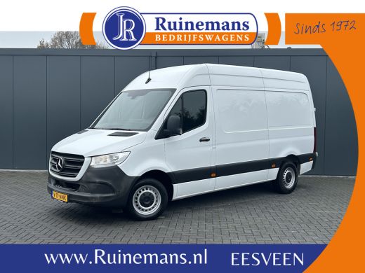 Mercedes-Benz Sprinter 317 CDI 170 PK / L2H2 / AUTOMAAT / 270 A DEUREN / AIRCO / CRUISE / APPLE CARPLAY / 3-ZITS / CAMERA