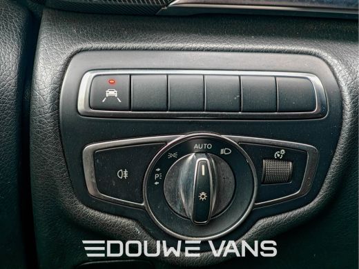 Mercedes-Benz V-Klasse V220 L2 Edition Trekhaak LED Enkel Cabine 2x Schuifdeur Trekhaak Dubbel Cabine mogelijk. ActivLease financial lease