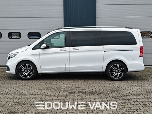 Mercedes-Benz V-Klasse V220 L2 Edition Trekhaak LED Enkel Cabine 2x Schuifdeur Trekhaak Dubbel Cabine mogelijk. ActivLease financial lease