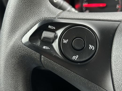 Opel Combo 1.5D 102 PK / L2H1 / 1e EIG. / 85.411 KM !! / SORTIMO INRICHTING / AIRCO / CRUISE / NAVI / APPLE ... ActivLease financial lease