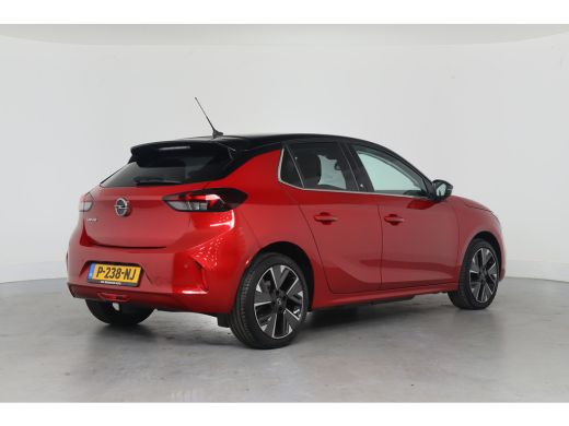 Opel Corsa-e Elegance 50 kWh | Camera | Climate Control | 17" Velgen | LED | Keyless | Cruise Control | Parkee... ActivLease financial lease