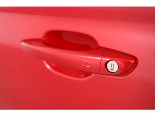 Opel Corsa-e Elegance 50 kWh | Camera | Climate Control | 17" Velgen | LED | Keyless | Cruise Control | Parkee... ActivLease financial lease