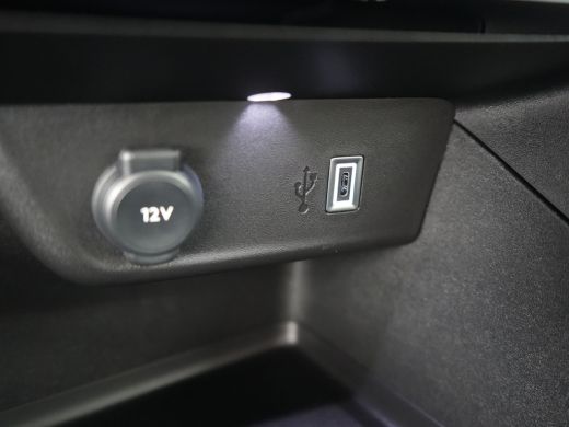 Opel Corsa Edition | Dode hoek waarschuwing | Draadloze Apple Carplay en Android Auto | LED koplampen met LE... ActivLease financial lease