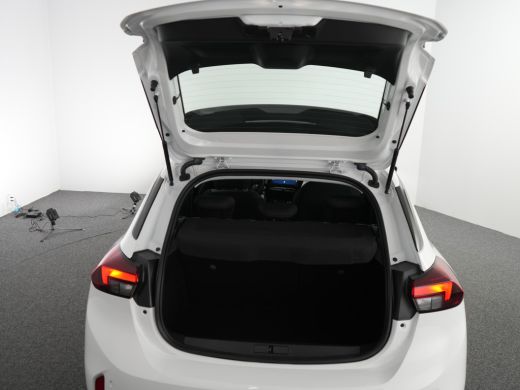 Opel Corsa Edition | Dode hoek waarschuwing | Draadloze Apple Carplay en Android Auto | LED koplampen met LE... ActivLease financial lease