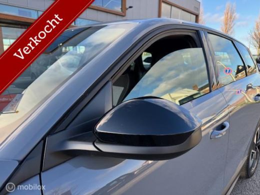 Opel Grandland 1.2 Turbo Hybrid Edition Trekhaak, Velgen , Navigatie - Camera achter , Parkeerhulp voor & Achter... ActivLease financial lease