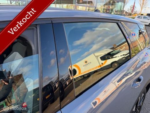 Opel Grandland 1.2 Turbo Hybrid Edition Trekhaak, Velgen , Navigatie - Camera achter , Parkeerhulp voor & Achter... ActivLease financial lease