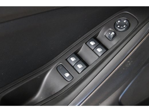 Opel Grandland X 1.2 Turbo Innovation | Elektrische kofferklep | Keyless start | Dodehoek detectie | Achteruitrijc... ActivLease financial lease