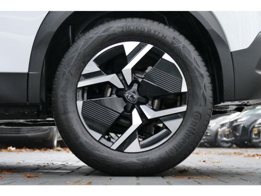 Peugeot 2008 1.2 HYRBRID 136PK ALLURE AUTOMAAT / NAVI / CLIMA / LED / PDC / 17"LMV / BLUETOOTH / CRUISECONTROL... ActivLease financial lease