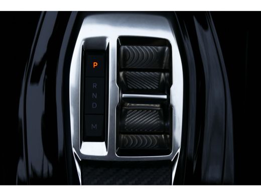 Peugeot 2008 1.2 HYRBRID 136PK ALLURE AUTOMAAT / NAVI / CLIMA / LED / PDC / 17"LMV / BLUETOOTH / CRUISECONTROL... ActivLease financial lease