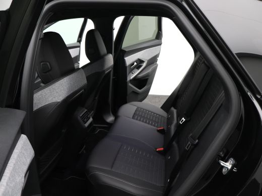 Peugeot 3008 1.2 Hybrid 136 GT | Achteruitrijcamera | Apple Carplay/Android Auto|telefoonintegratie premium | ... ActivLease financial lease