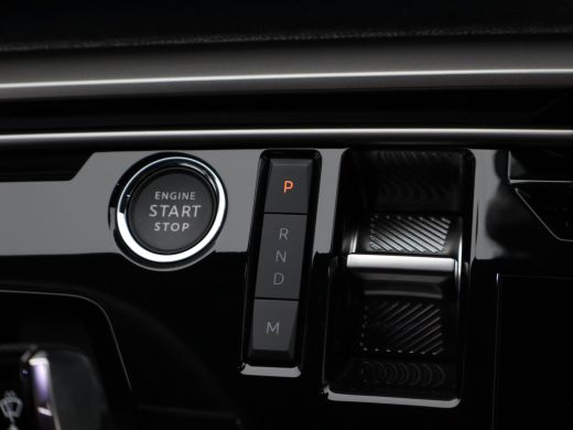 Peugeot 3008 1.2 Hybrid 136 GT | Achteruitrijcamera | Apple Carplay/Android Auto|telefoonintegratie premium | ... ActivLease financial lease