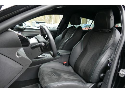 Peugeot 308 1.2 PURETECH 130PK GT AUTOMAAT / NAVI / ALCANTARA / CLIMA / 18"LMV / CAMERA / KEYLESS / FULL-LED ... ActivLease financial lease