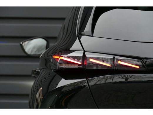 Peugeot 308 1.2 PURETECH 130PK GT AUTOMAAT / NAVI / ALCANTARA / CLIMA / 18"LMV / CAMERA / KEYLESS / FULL-LED ... ActivLease financial lease