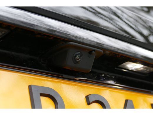 Peugeot 308 1.2 PURETECH 130PK GT AUTOMAAT / NAVI / ALCANTARA / CLIMA / 18"LMV / CAMERA / KEYLESS / FULL-LED ... ActivLease financial lease