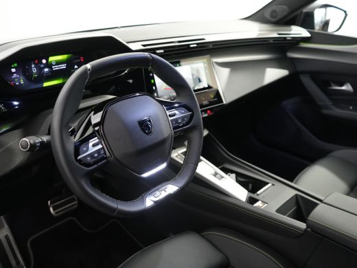 Peugeot 308 SW 1.2 Hybrid 145 e-DCS6 GT Automaat | Achteruitrijcamera | Apple Carplay/Android Auto|telefoonin... ActivLease financial lease