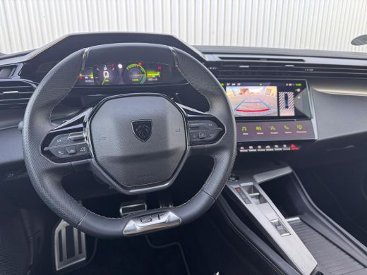 Peugeot 408 1.2 Hybrid 136PK e-DCS6 GT Automaat | Alcantara Bekleding | Camera | Keyless entry + Start | Adap... ActivLease financial lease