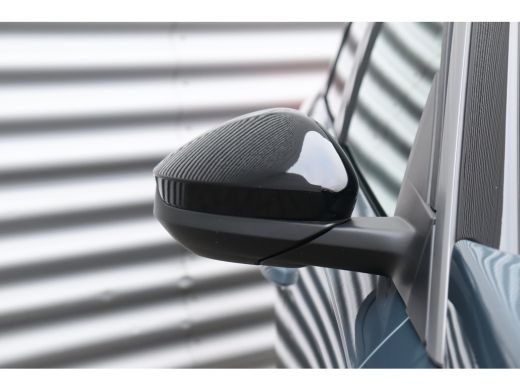 Peugeot 5008 1.2 HYBRID 145PK 7-ZITS GT AUTOMAAT / NAVI / LEDER / CLIMA / FULL-LED / 19" LMV / KEYLESS / CAMER... ActivLease financial lease