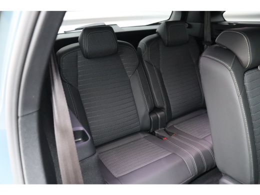 Peugeot 5008 1.2 HYBRID 145PK 7-ZITS GT AUTOMAAT / NAVI / LEDER / CLIMA / FULL-LED / 19" LMV / KEYLESS / CAMER... ActivLease financial lease