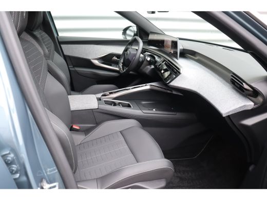 Peugeot 5008 1.2 HYBRID 145PK 7-ZITS GT AUTOMAAT / NAVI / LEDER / CLIMA / FULL-LED / 19" LMV / KEYLESS / CAMER... ActivLease financial lease