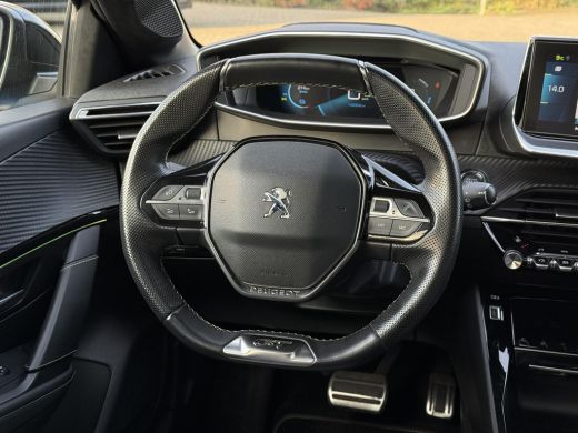 Peugeot e-208 EV GT 350 50 kWh | Panorama | Camera | Stoelverwarming | ActivLease financial lease