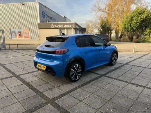 Peugeot e-208 EV GT 350 50 kWh | Panorama | Camera | Stoelverwarming | ActivLease financial lease