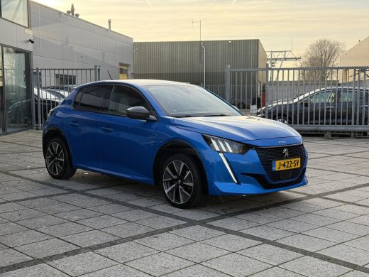 Peugeot e-208 EV GT 350 50 kWh | Panorama | Camera | Stoelverwarming | ActivLease financial lease