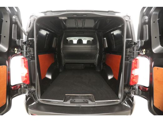 Peugeot Expert 2.0 BlueHDI L3H1 145PK | Automaat | DC | Airco | Cruise | Camera | Trekh. | Carplay | Navi ActivLease financial lease