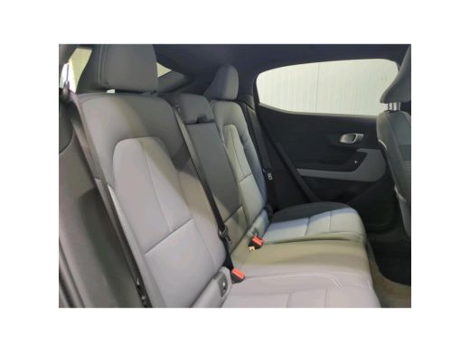 Polestar 2 Long Range Dual Motor Launch Edition 78kWh PANODAK | 19 INCH | CAMERA ActivLease financial lease