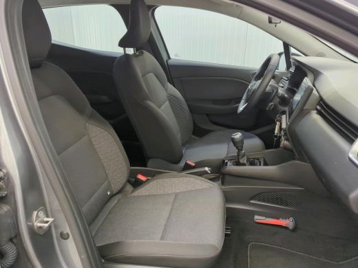 Renault Clio 1.0 TCe 90 Equilibre NL-AUTO | AIRCO | NAVI | CARPLAY ActivLease financial lease