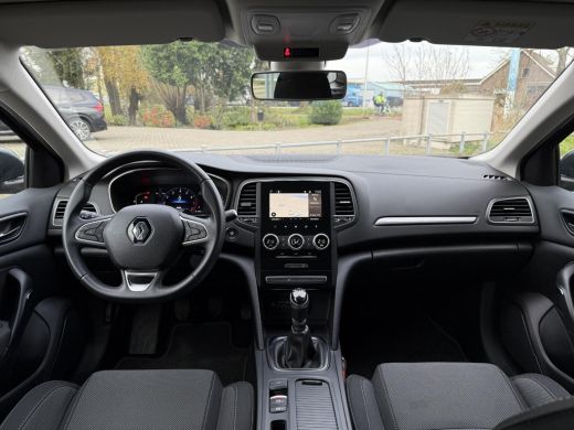 Renault M&eacute;gane Estate Estate 1.3 TCe 140 Equilibre | Navi | LED | Carplay | ActivLease financial lease