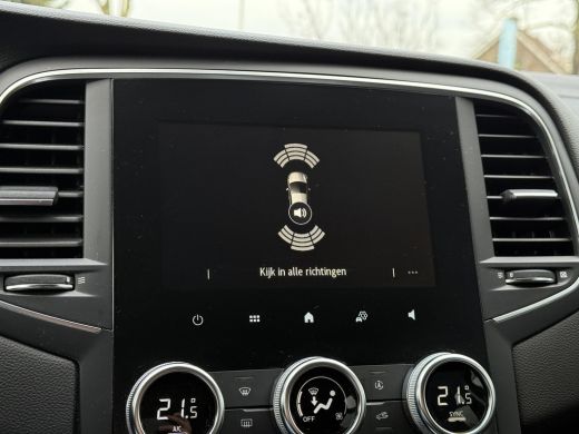 Renault M&eacute;gane Estate Estate 1.3 TCe 140 Equilibre | Navi | LED | Carplay | ActivLease financial lease