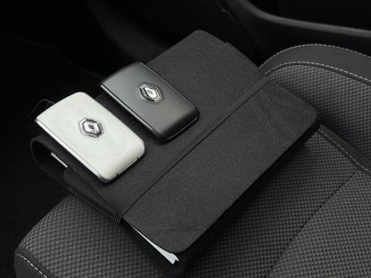 Renault M&eacute;gane Estate Estate 1.3 TCe 140 Equilibre | Navi | LED | Carplay | ActivLease financial lease