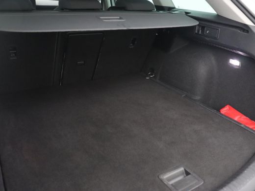 Seat Leon 1.0 TSI Style Intens | Camera | Carplay | Adaptive cruise | Navigatie | DAB | Full LED | Park Ass... ActivLease financial lease