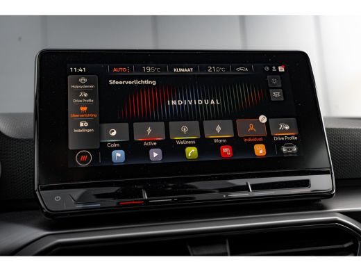 Seat Leon Sportstourer 1.5 eTSI FR Business Intense | Trekhaak | Carplay | Adapt. Cruise | Dodehoekdetectie... ActivLease financial lease