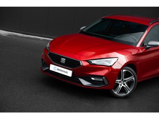 Seat Leon Sportstourer 1.5 eTSI FR Business Intense | Trekhaak | Carplay | Adapt. Cruise | Dodehoekdetectie... ActivLease financial lease