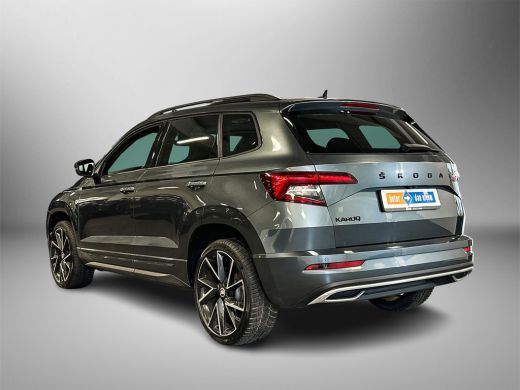 Skoda Karoq 1.5 150pk TSI ACT Sportline Business Panoramadak | Verwarmbare stoelen voor | Verwarmbare voorruit ActivLease financial lease