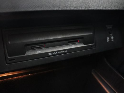 Skoda Octavia 2.0 TSI RS 245 Business | Panoramadak | Stoelverwarming | Adaptive cruise | Camera | Carplay | Ac... ActivLease financial lease