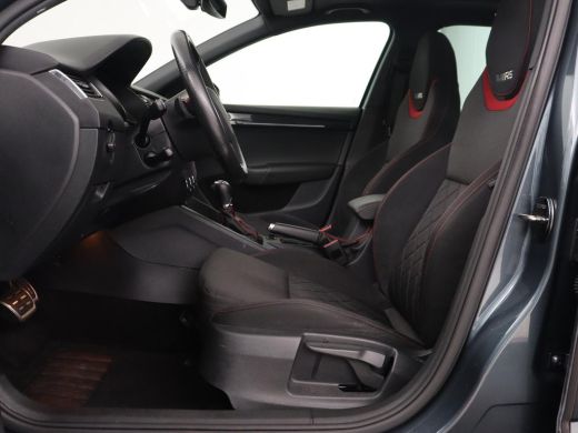 Skoda Octavia 2.0 TSI RS 245 Business | Panoramadak | Stoelverwarming | Adaptive cruise | Camera | Carplay | Ac... ActivLease financial lease