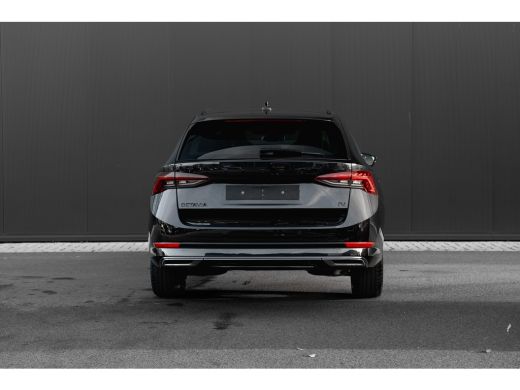 Skoda Octavia Combi 1.4 TSI iV PHEV Sportline Business | 204 pk | Adapt. Cruise | 19" inch | Camera | Head-up d... ActivLease financial lease