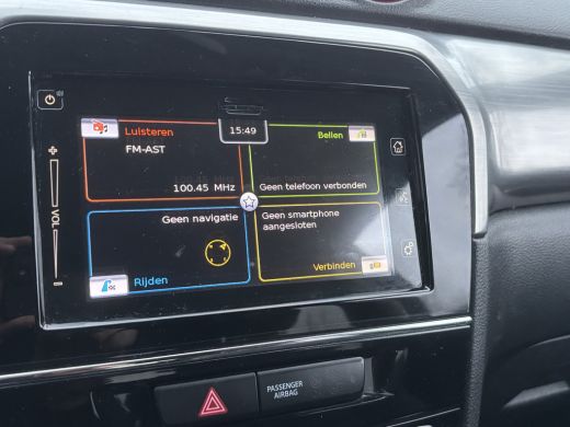 Suzuki Vitara 1.4 S | Adaptive Cruise | Stoelverwarming | Key Less | Parkeer Camera ActivLease financial lease