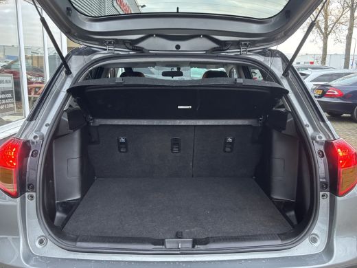 Suzuki Vitara 1.4 S | Adaptive Cruise | Stoelverwarming | Key Less | Parkeer Camera ActivLease financial lease