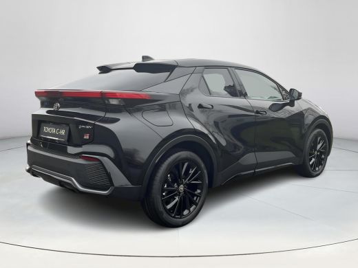 Toyota C-HR 2.0 Plug-in Hybrid 220 Black Edition | &euro; 2.000 extra inruilwaarde | ActivLease financial lease