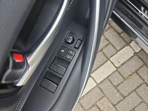 Toyota Corolla Touring Sports Hybrid 140 Dynamic ActivLease financial lease