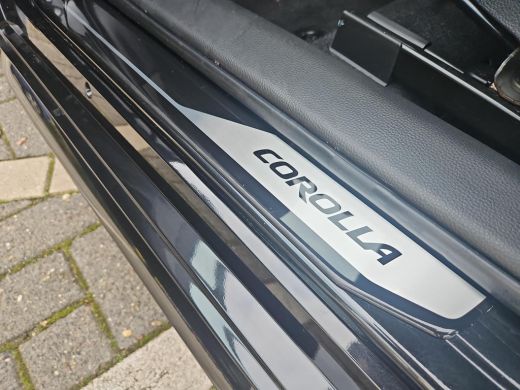 Toyota Corolla Touring Sports Hybrid 140 Dynamic ActivLease financial lease