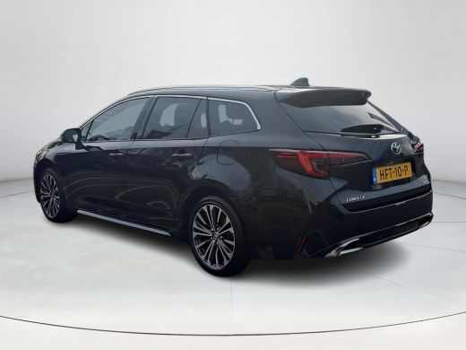Toyota Corolla Touring Sports Hybrid 140 Dynamic ActivLease financial lease