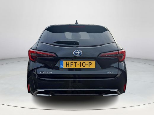 Toyota Corolla Touring Sports Hybrid 140 Dynamic ActivLease financial lease