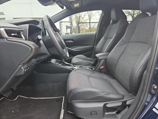 Toyota Corolla Touring Sports Hybrid 140 Dynamic ActivLease financial lease